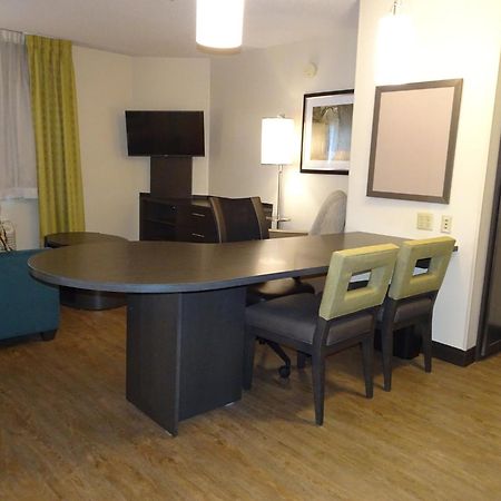 Candlewood Suites Glen Allen-Short Pump Bagian luar foto